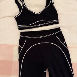 ALO Yoga Workout Set